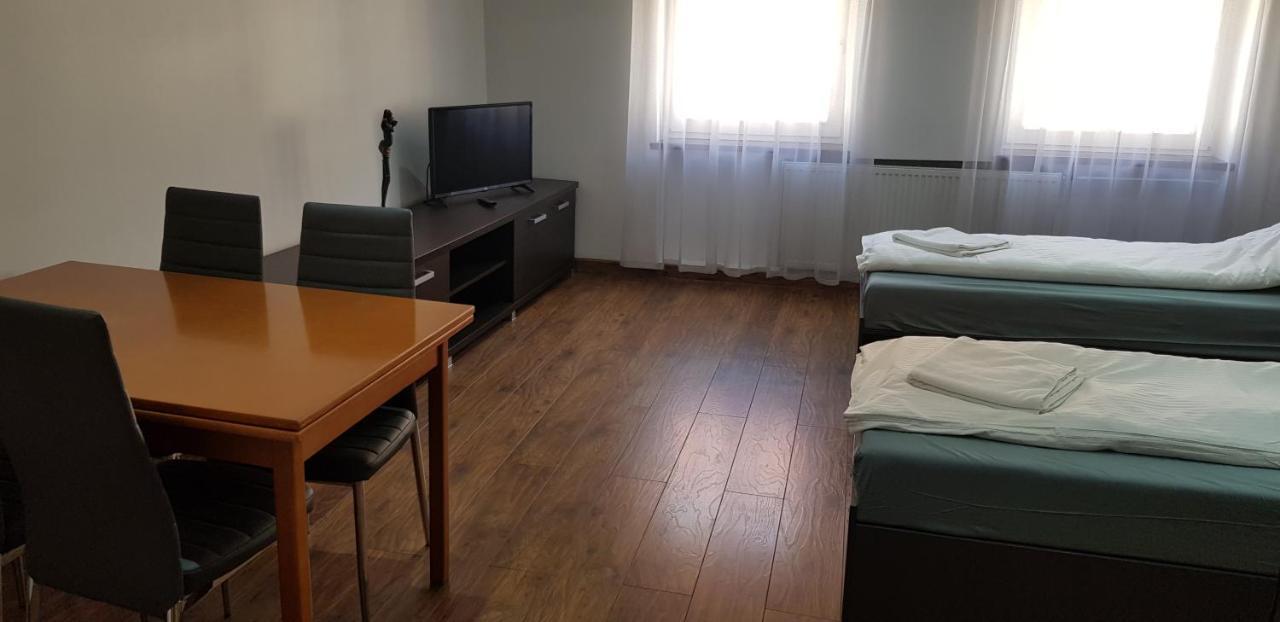 Apartamenty Bednarska 2A Gliwice Ngoại thất bức ảnh