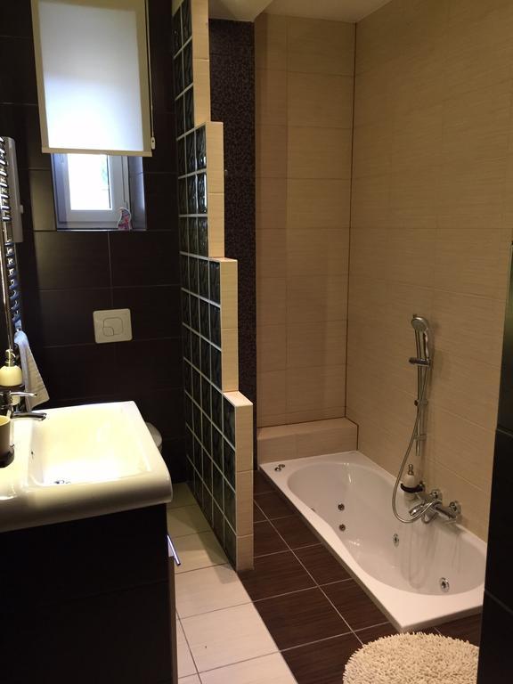 Apartamenty Bednarska 2A Gliwice Ngoại thất bức ảnh